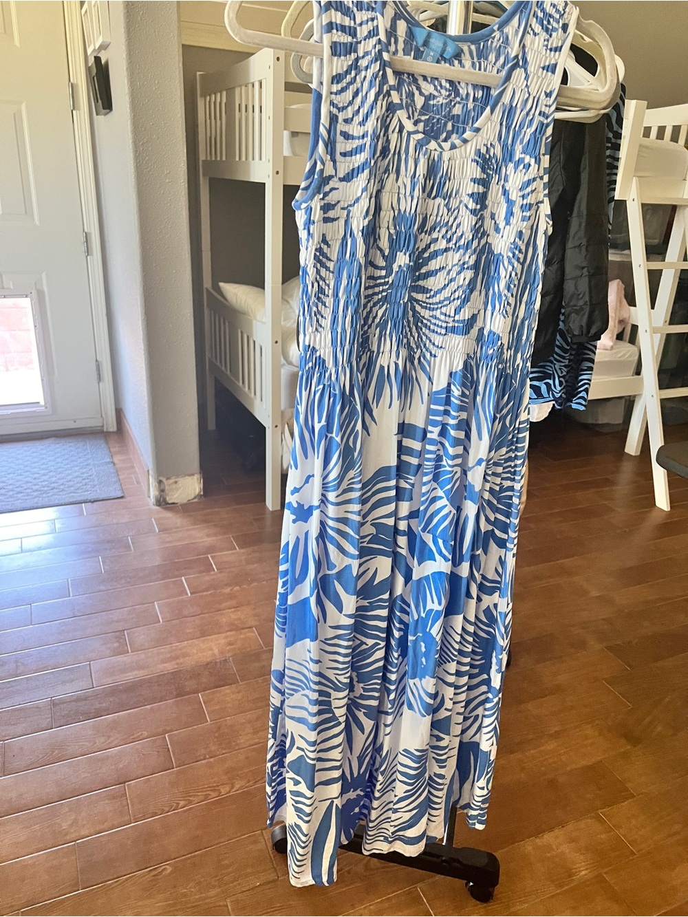 Blueginger -Blue and White Printed Maxi dress